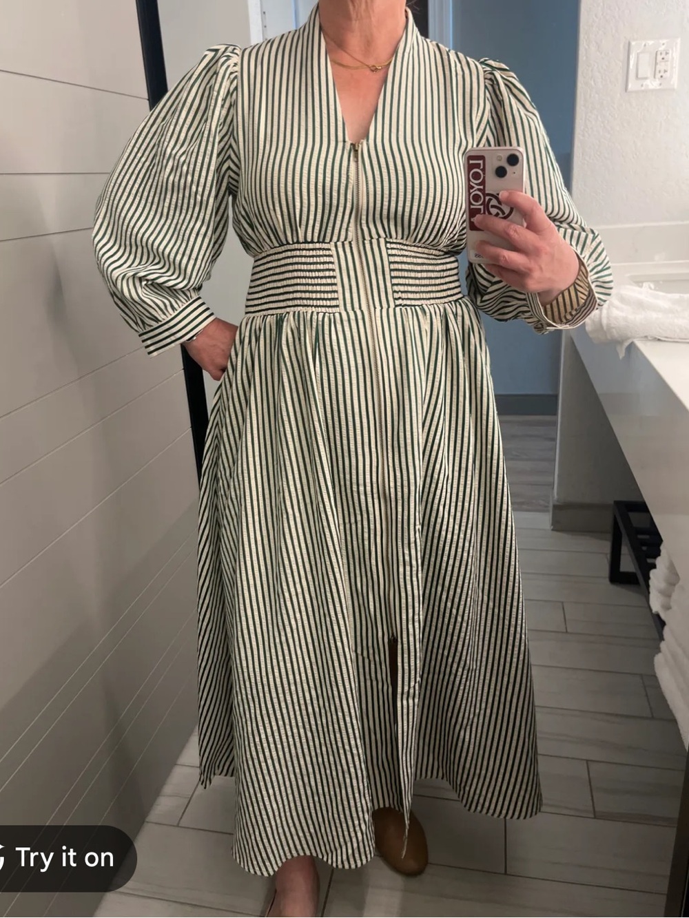 entro Black and White Striped V-Neck Puff Sleeve Midi Dress